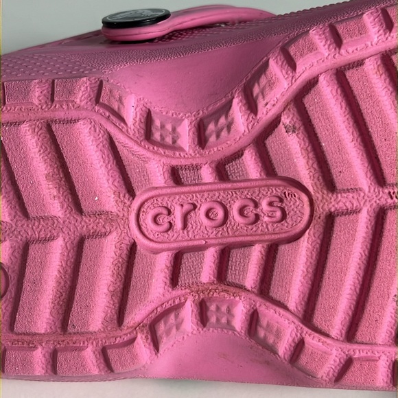 CROCS GIRLS CLASSIC LINED CLOG PARTY PINK / CANDY PINK KID’S SIZE 11 - Picture 8 of 9